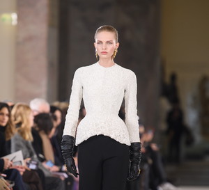 Schiaparelli haute couture wiosna-lato 2023