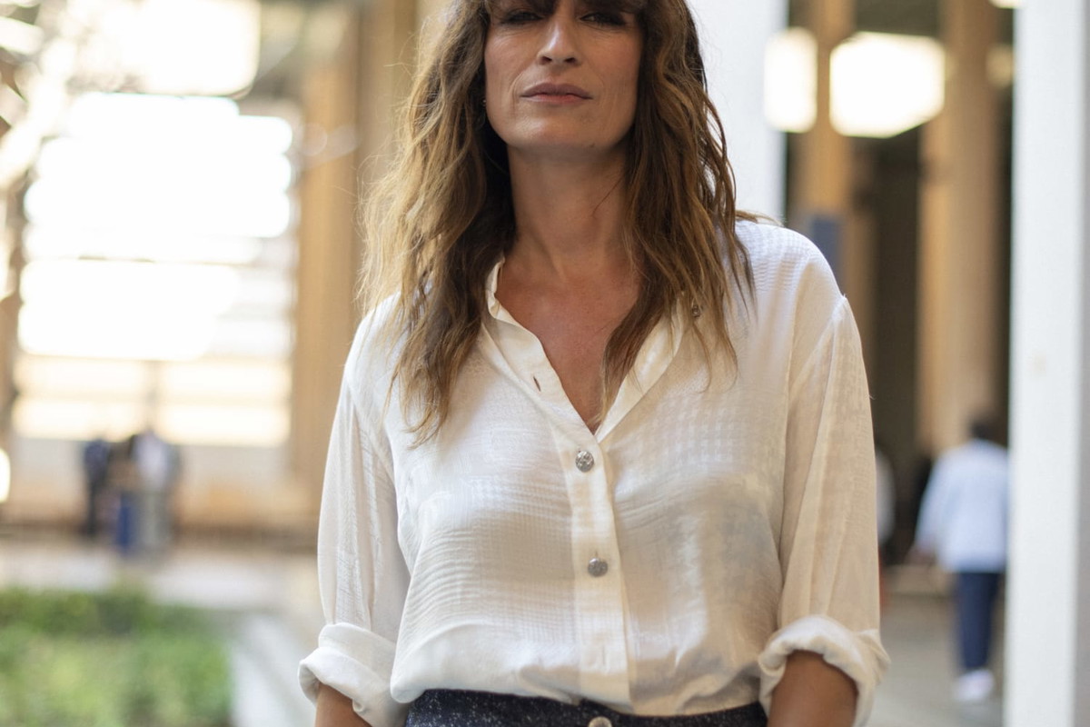 Nonszalancka Caroline de Maigret i Naomi Campbell w marynarce sezonu. Najbardziej stylowi goście Chanel Métiers d’art 2022/2023