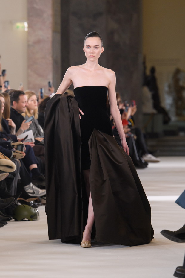 Schiaparelli haute couture wiosna-lato 2023