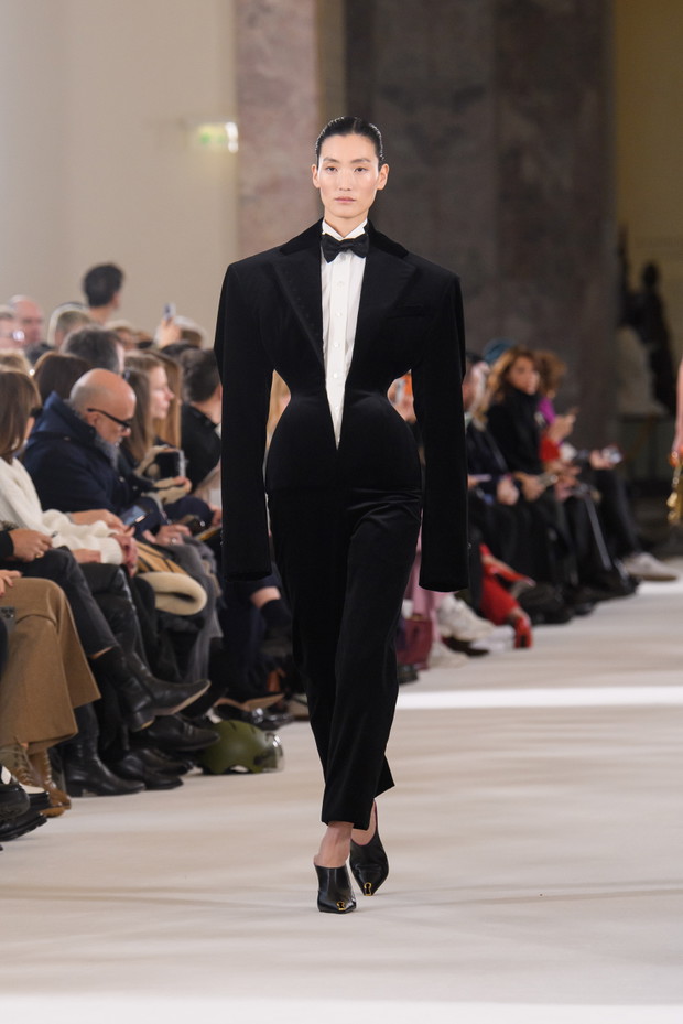 Schiaparelli haute couture wiosna-lato 2023