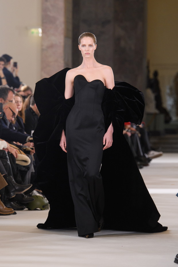 Schiaparelli haute couture wiosna-lato 2023