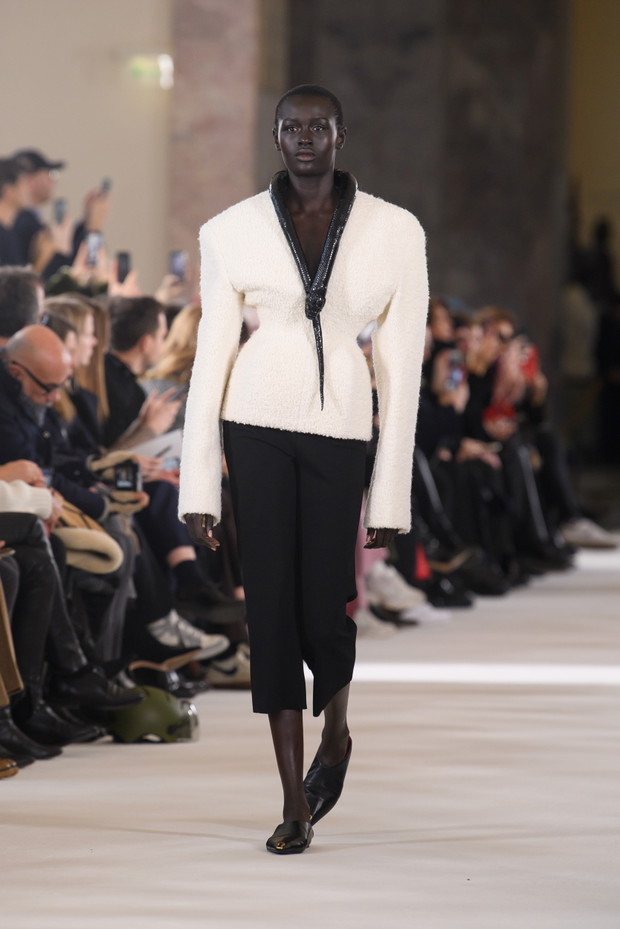 Schiaparelli haute couture wiosna-lato 2023