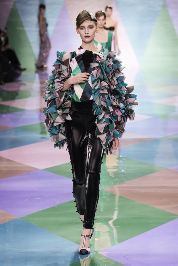 Giorgio Armani Prive haute couture wiosna-lato 2023