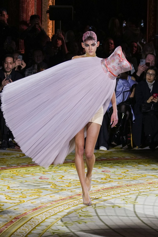 Viktor & Rolf haute couture wiosna-lato 2023
