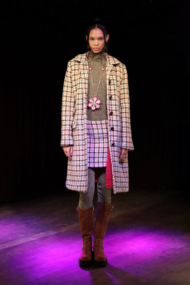 Anna Sui jesień-zima 2023/2024