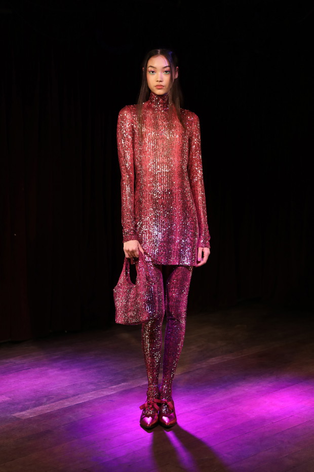 Anna Sui jesień-zima 2023/2024