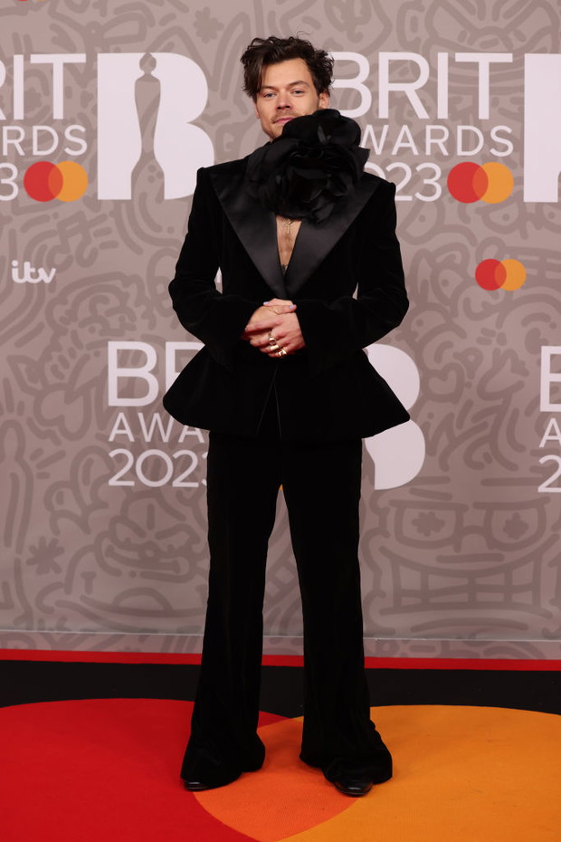 Harry Styles na gali BRIT Awards 2023