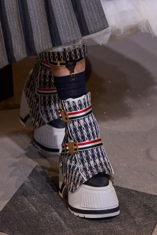 Modne buty z wybiegów. Te modele królowały w kolekcjach najważniejszych domów mody na NYFW jesień-zima 2023/2024