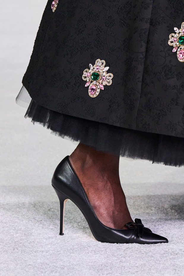 Modne buty z wybiegów. Te modele królowały w kolekcjach najważniejszych domów mody na NYFW jesień-zima 2023/2024