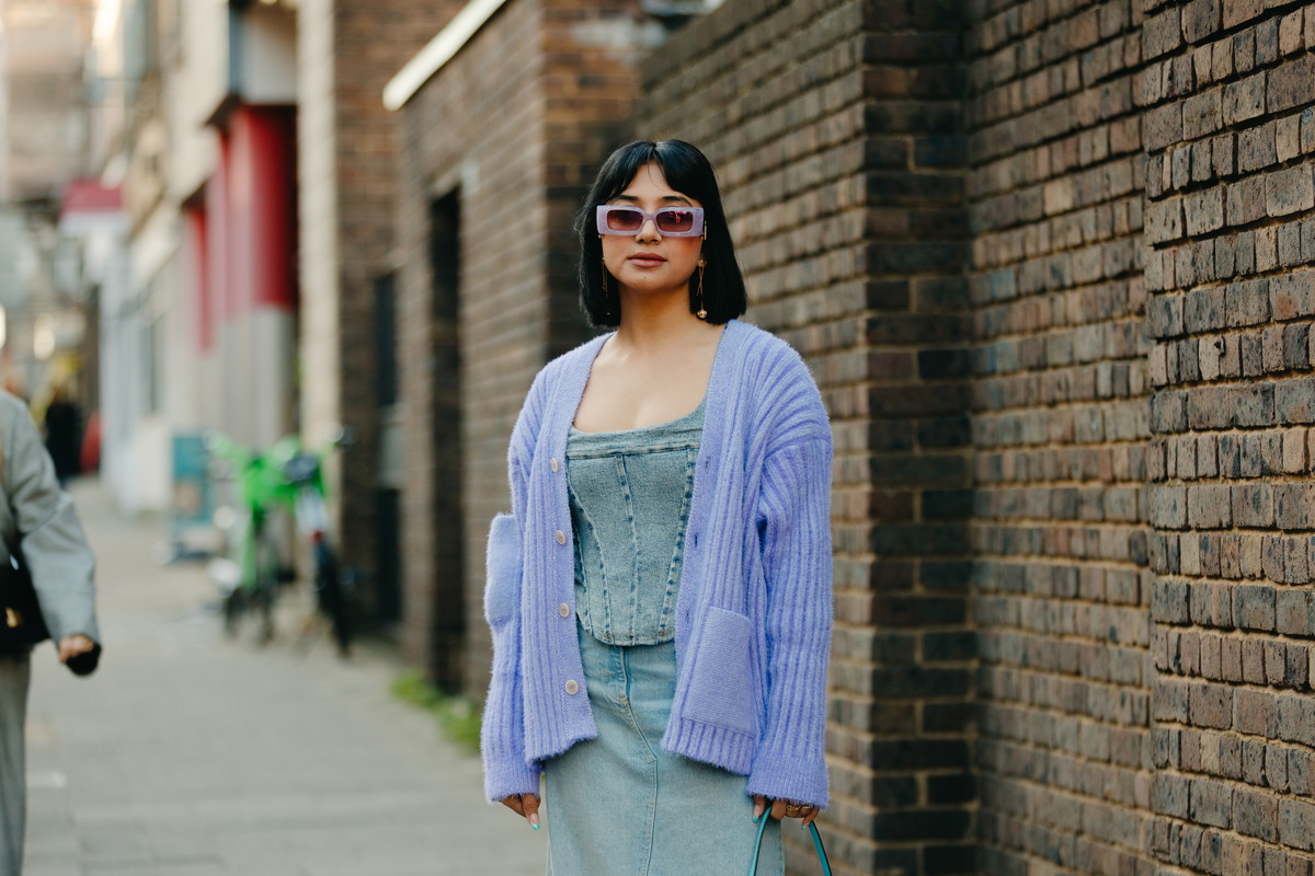 Jakie buty i torebki noszą redaktorki mody, influencerki i stylistki w Londynie? Tak wygląda moda uliczna na LFW jesień-zima 2023/2024