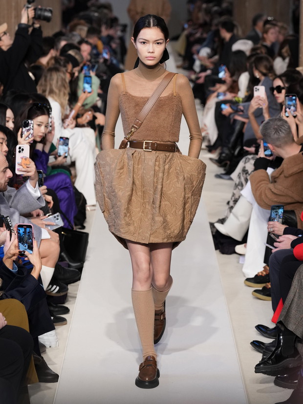 Max Mara jesień-zima 2023/2024