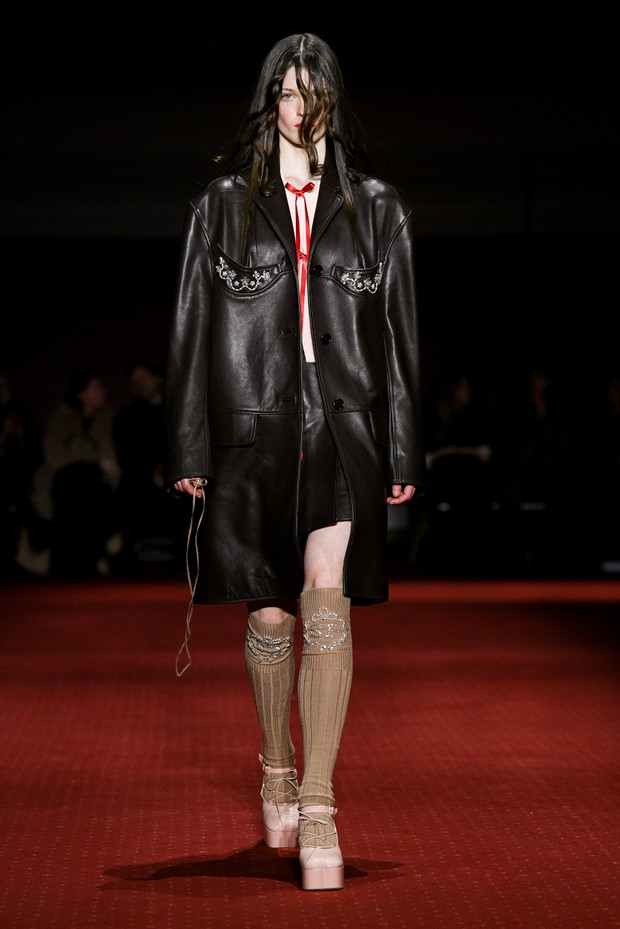 Simone Rocha jesień-zima 2023/2024