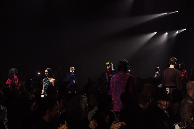 Tak wyglądał z bliska najważniejszy pokaz London Fashion Week. Wybieg Burberry jesień-zima 2023/2024 był pełen zaskoczeń