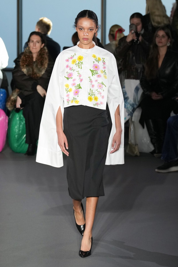 Christopher Kane jesień-zima 2023/2024