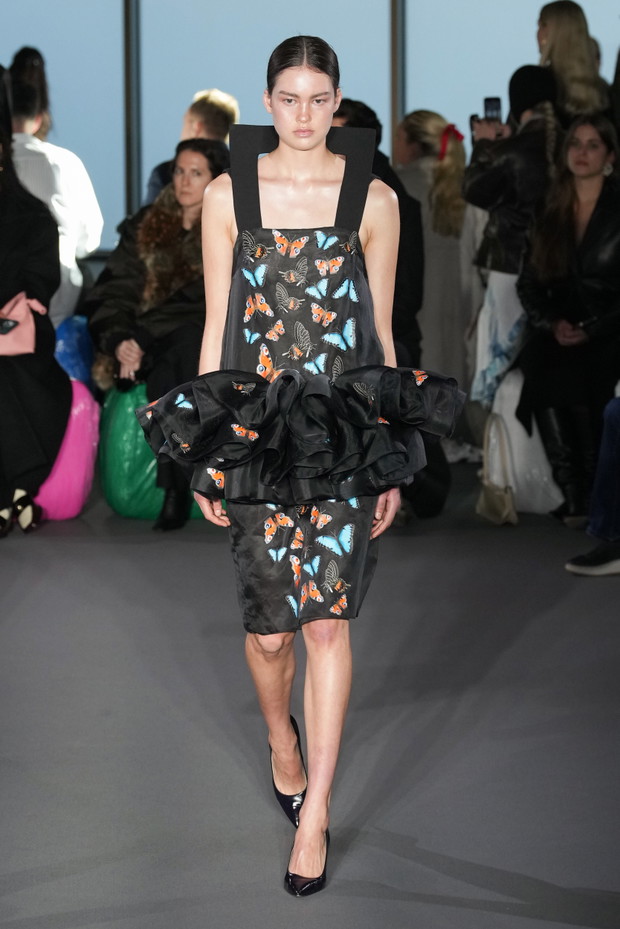 Christopher Kane jesień-zima 2023/2024