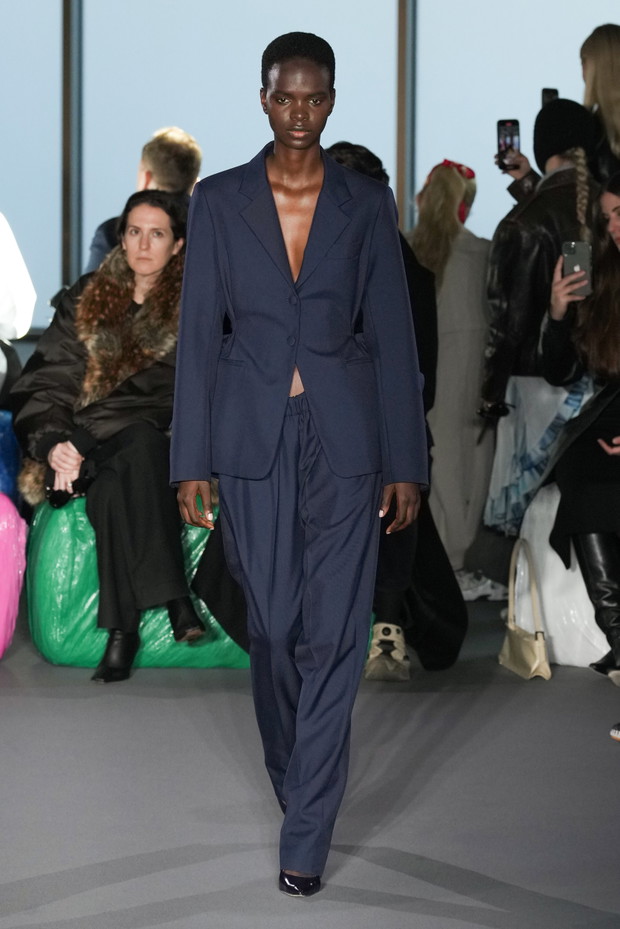 Christopher Kane jesień-zima 2023/2024