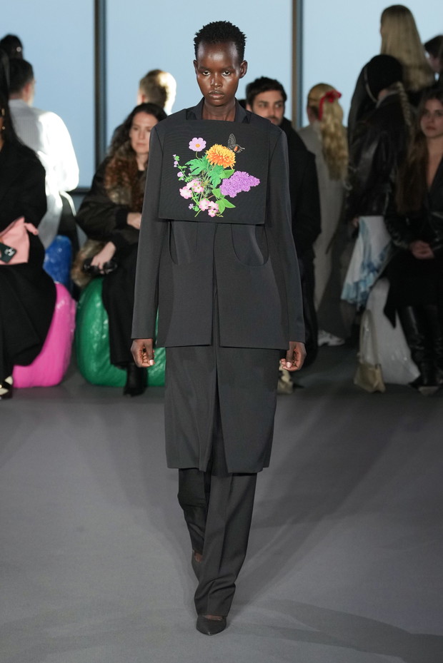 Christopher Kane jesień-zima 2023/2024