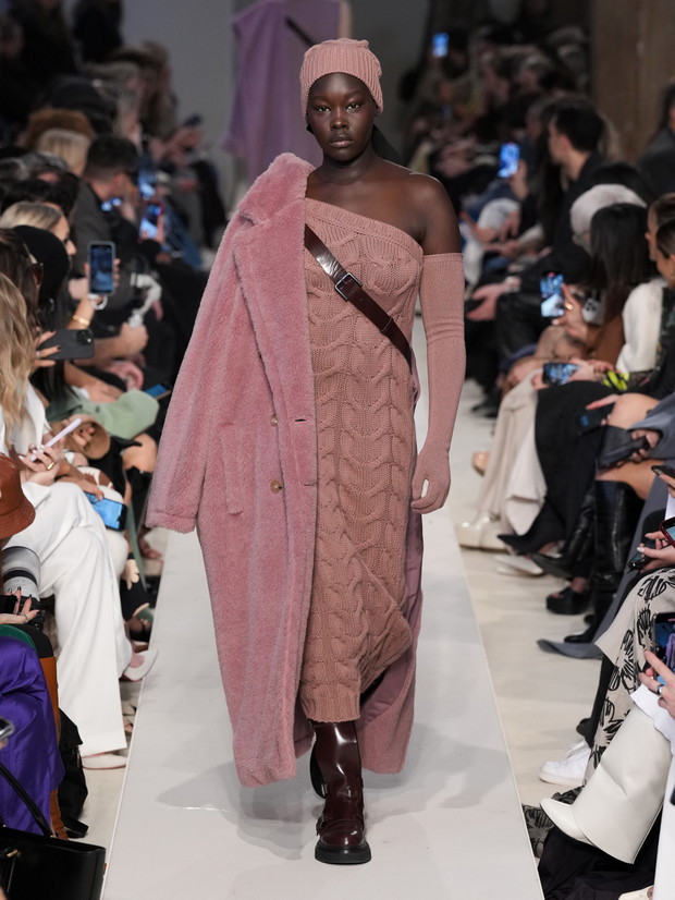Max Mara jesień-zima 2023/2024