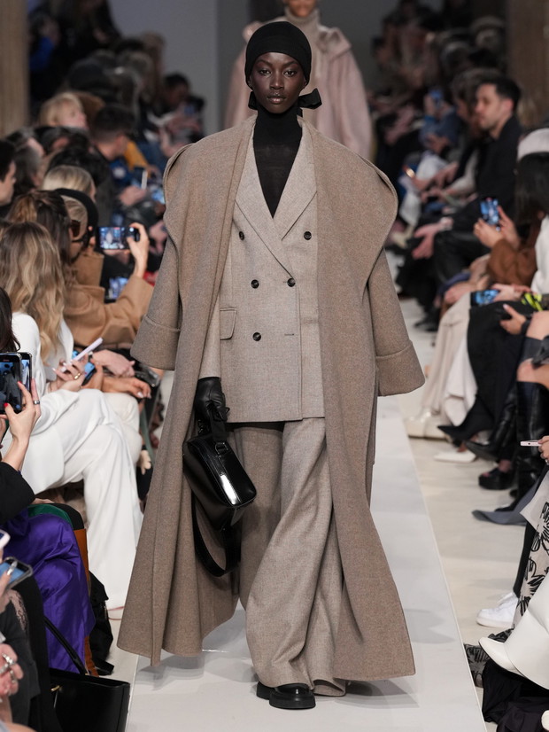 Max Mara jesień-zima 2023/2024