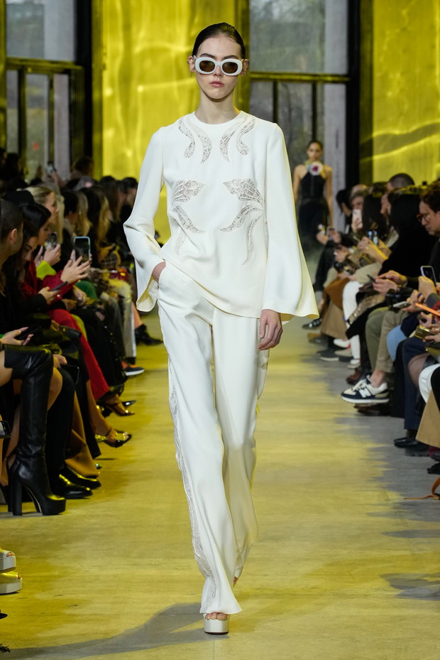 Elie Saab jesień-zima 2023/2024