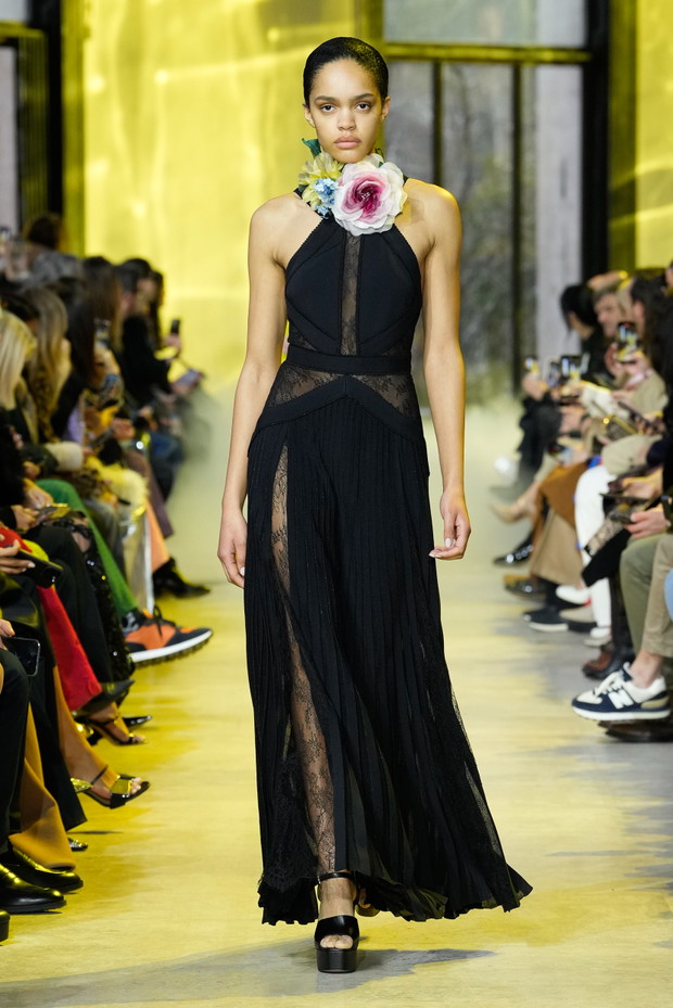 Elie Saab jesień-zima 2023/2024