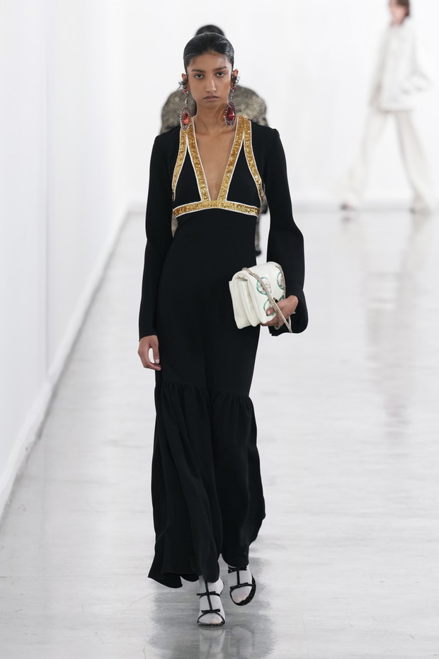 Giambattista Valli jesień-zima 2023/2024