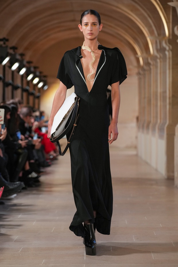 Victoria Beckham jesień-zima 2023/2024