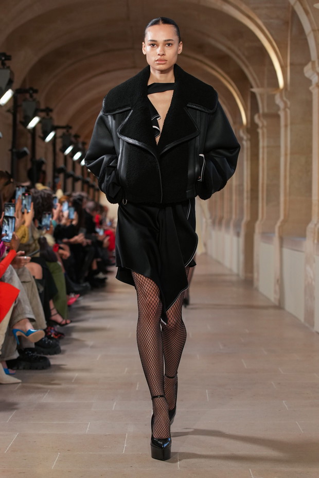Victoria Beckham jesień-zima 2023/2024
