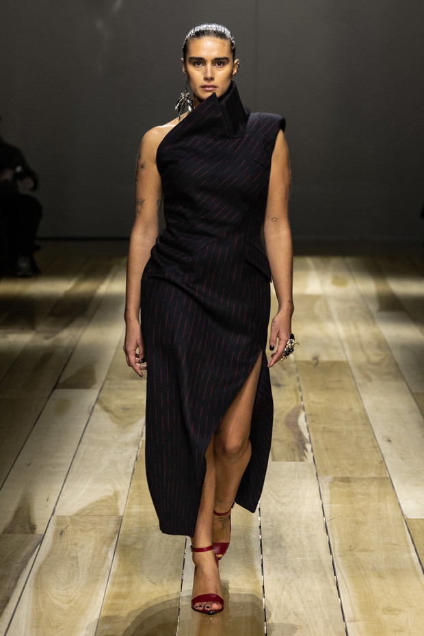 Alexander McQueen jesień-zima 2023/2024