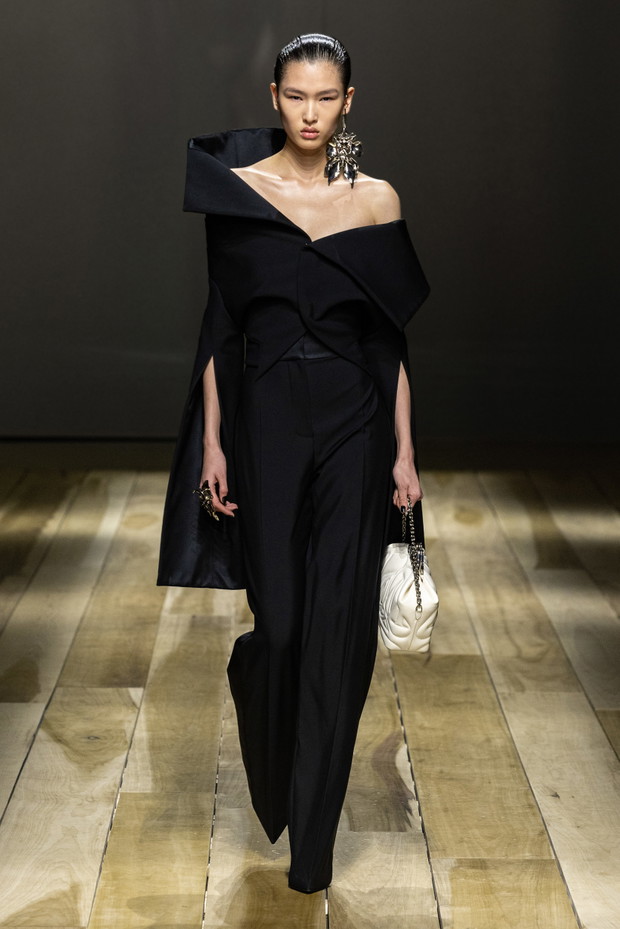 Alexander McQueen jesień-zima 2023/2024