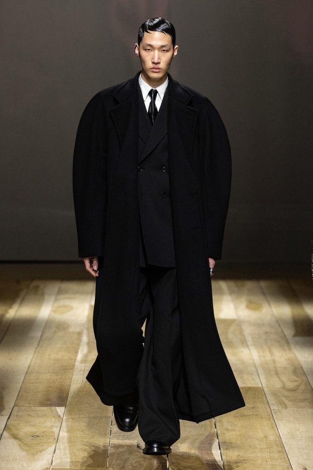 Alexander McQueen jesień-zima 2023/2024