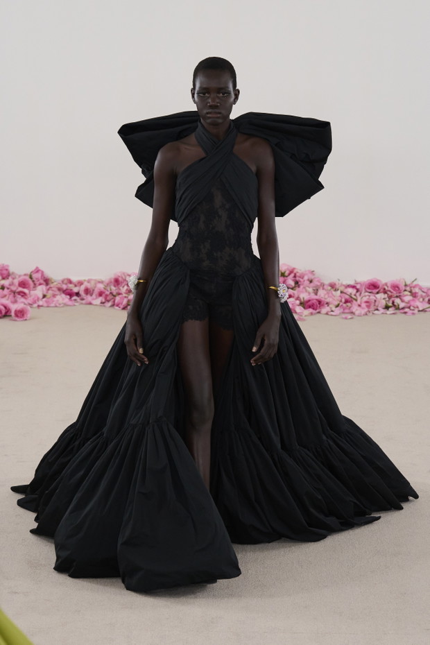 Giambattista Valli Haute couture jesień-zima 2023/2024