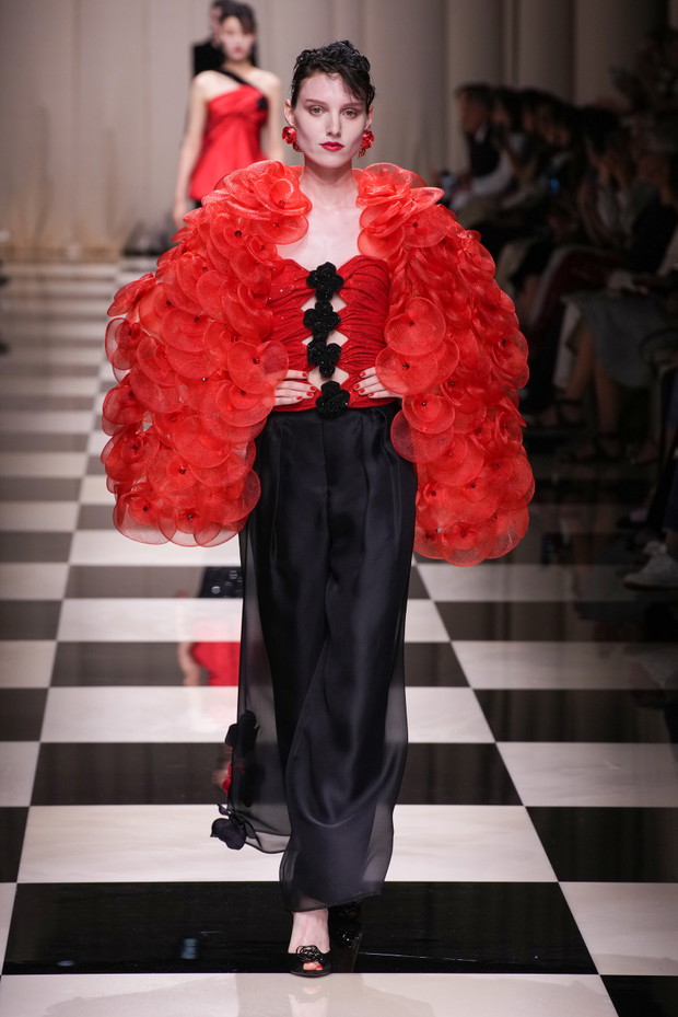 GiorgArmani Privé haute couture jesień-zima 2023/2024