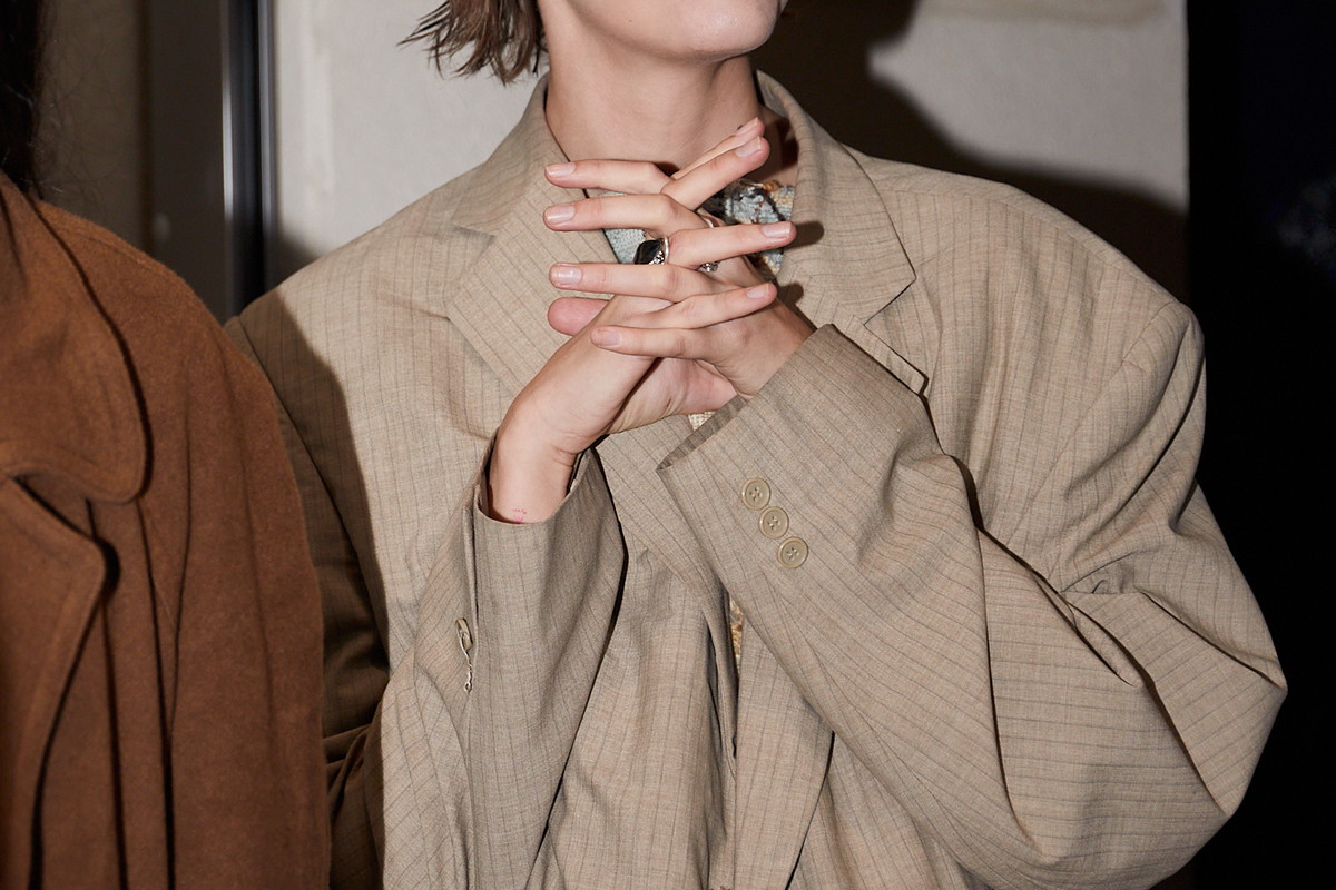 Backstage pokazu Henrik Vibskov SS24