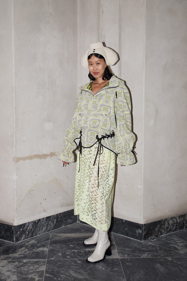 Backstage pokazu Henrik Vibskov SS24