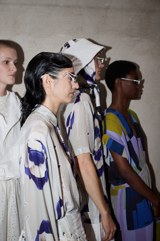 Backstage pokazu Henrik Vibskov SS24