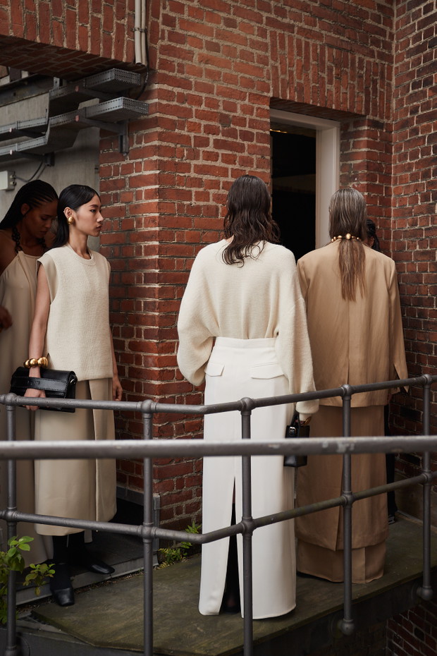 Lovechild 1979 SS24: backstage pokazu