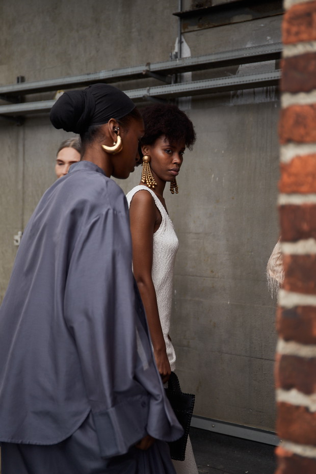 Lovechild 1979 SS24: backstage pokazu