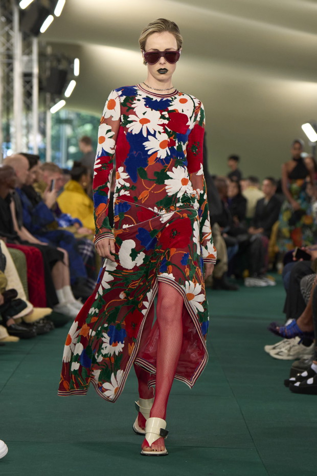 Burberry wiiosna-lato 2024