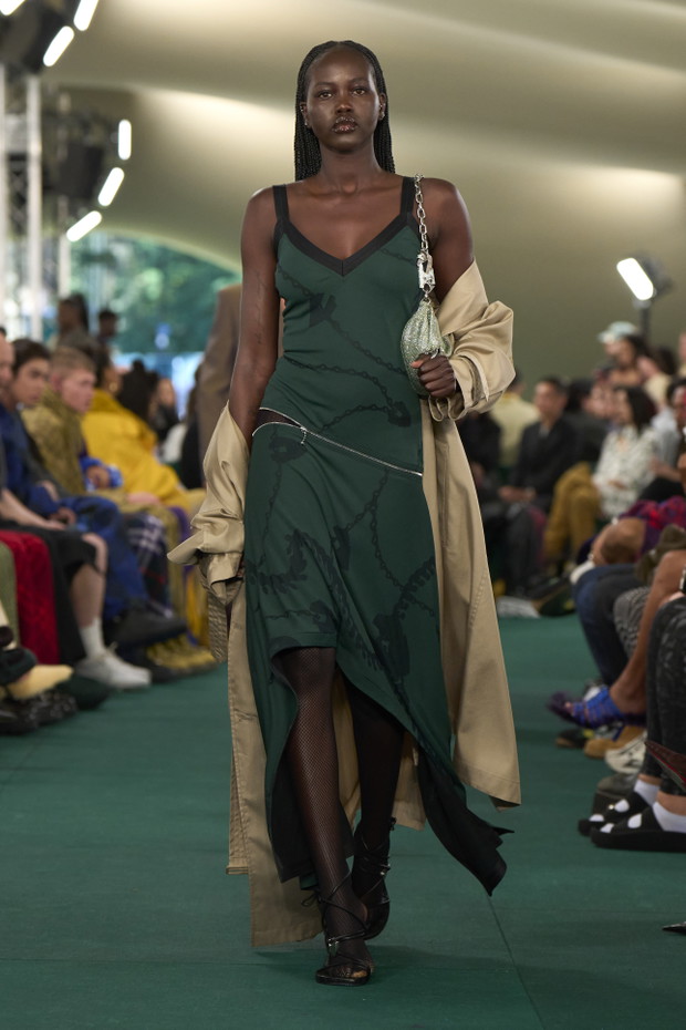 Burberry wiiosna-lato 2024