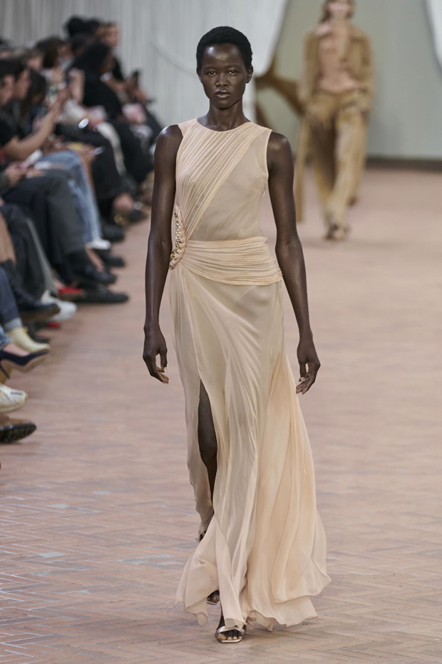 Alberta Ferretti wiosna-lato 2024