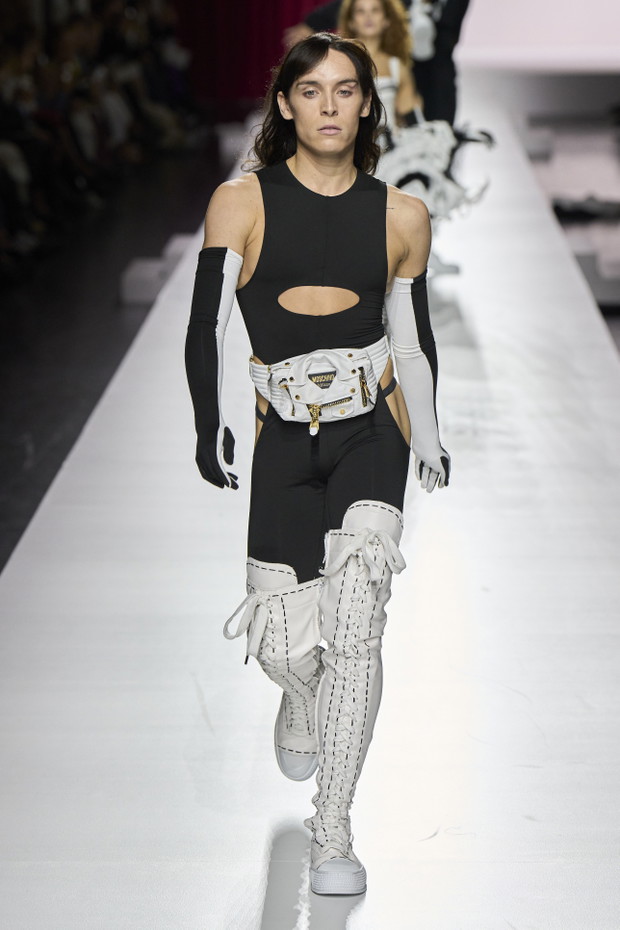 Moschino wiosna-lato 2024