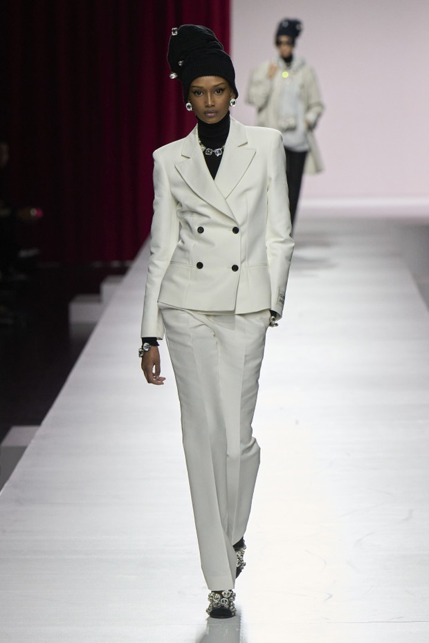 Moschino wiosna-lato 2024