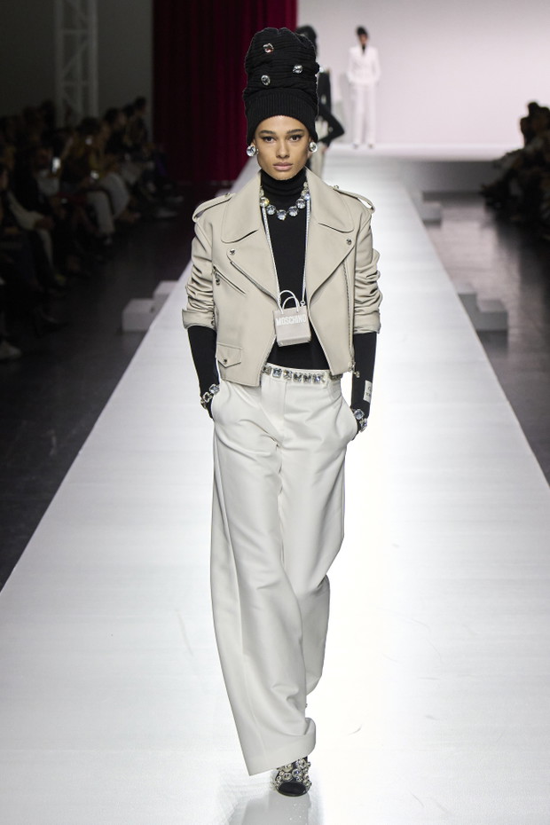 Moschino wiosna-lato 2024