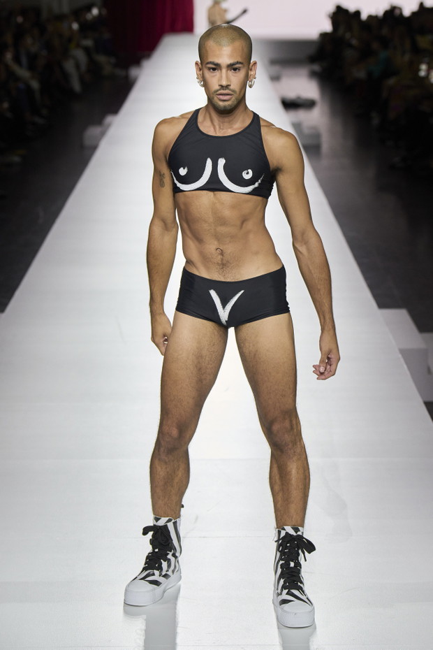 Moschino wiosna-lato 2024