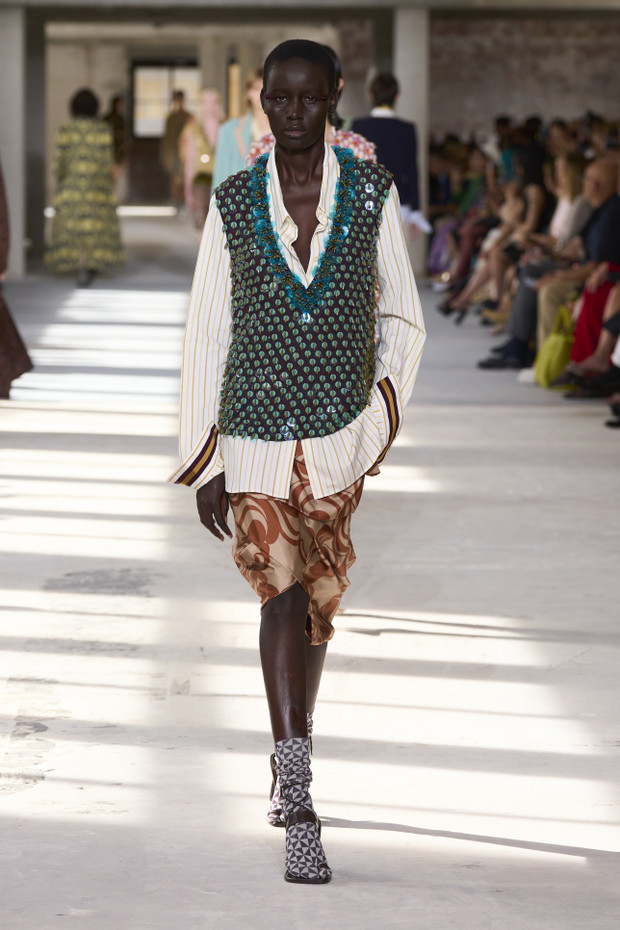 Dries van Noten wiosna-lato 2024