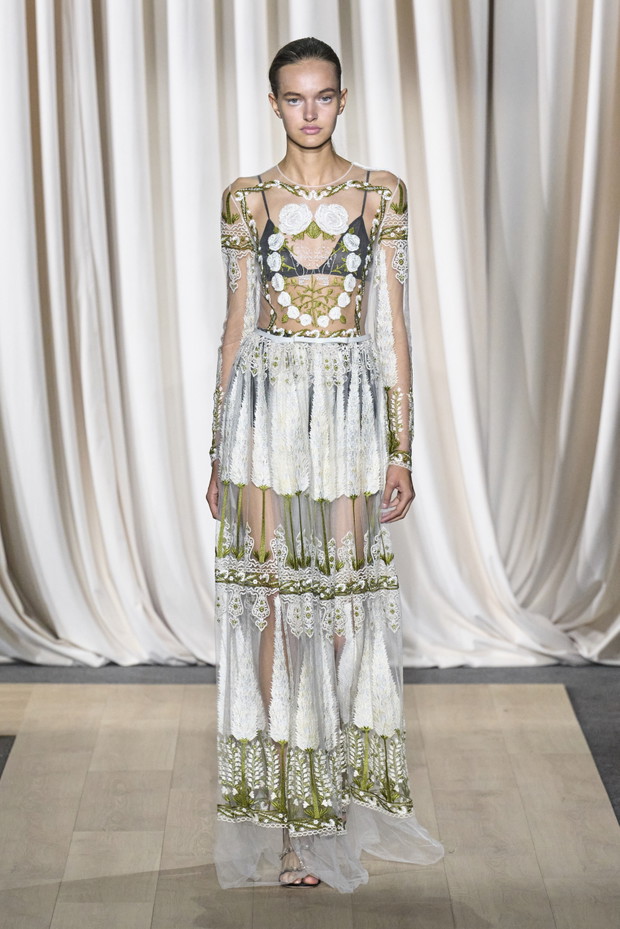 Giambattista Valli wiosna-lato 2024