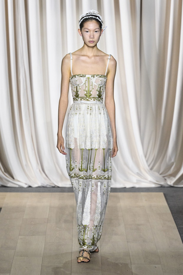 Giambattista Valli wiosna-lato 2024