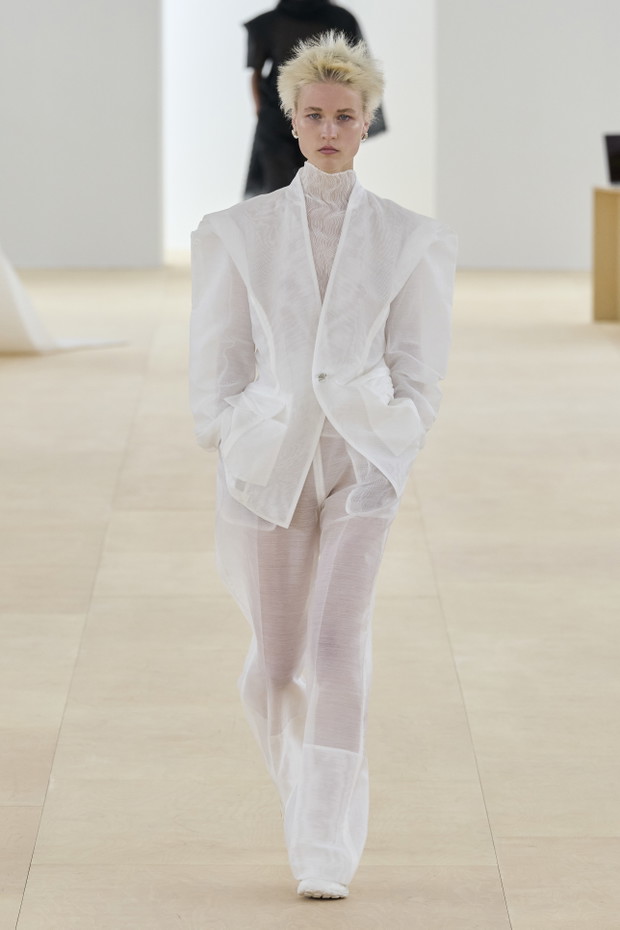 Issey Miyake wiosna-lato 2024