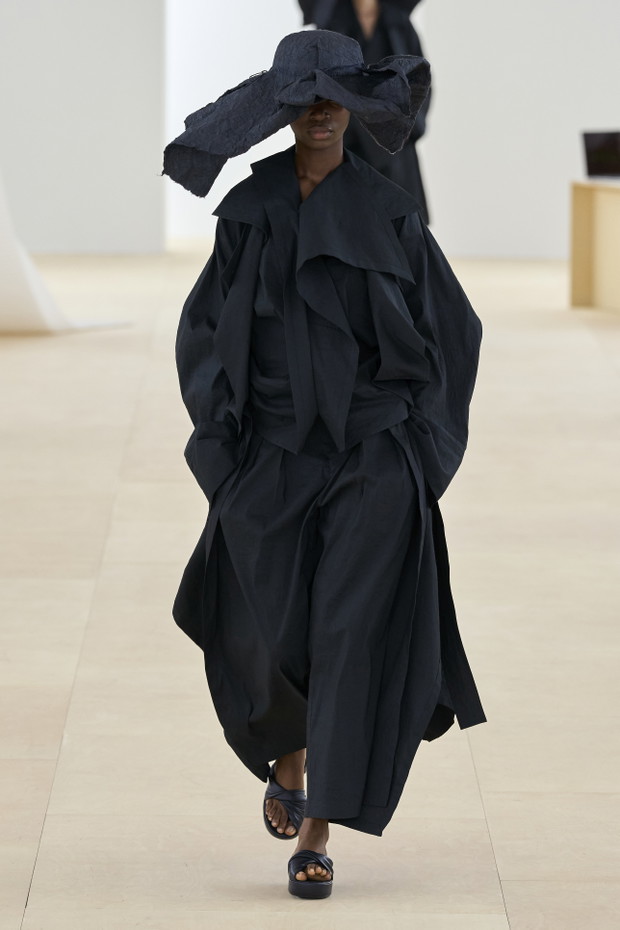Issey Miyake wiosna-lato 2024